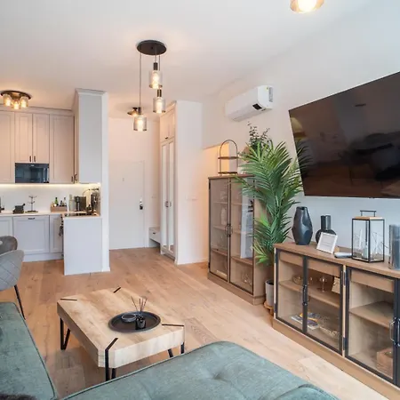 Extraordinary * Bratislava