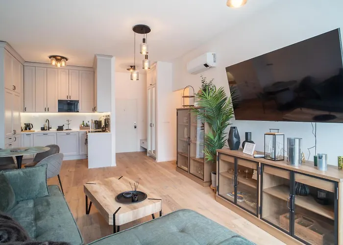 Extraordinary * Bratislava